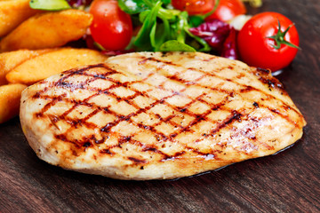 Grilled Chicken breast. with potato and vegetables