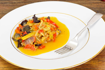 Bean Sprouts with Bell Peppers, Mushrooms Mun, Onions, Bamboo Sh