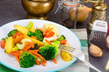 Steamed Vegetables Potatoes, Carrots, Cauliflower, Broccoli