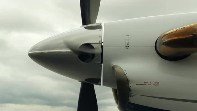 Airplane Propeller Spinning Up Wide from Side, 4K UHD
