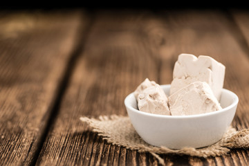 Heap of Yeast (selectivce focus)