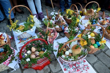 Koszyki wielkanocne. Święconka © Pawel Gruntowicz