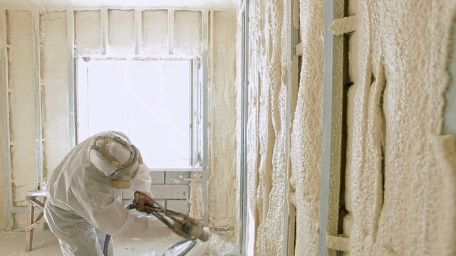 Insulation of a building with the help of polypropylene