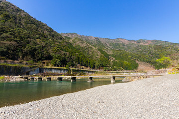 Fototapeta premium 高知県四万十市 長生沈下橋