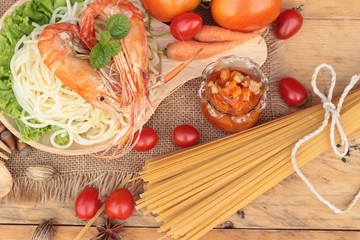 Spaghetti with shrimp and tomato sauce delicious.