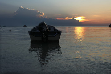 Atardecer en el muelle de la isla Perenthian Cecil