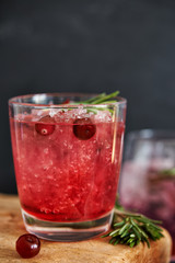 water with cranberry