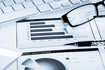 Preparing average sales report