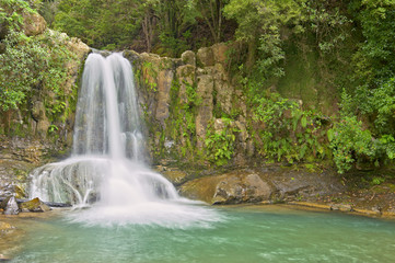 Fototapeta na wymiar Waiau Falls