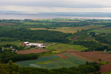 Obraz premium Overlooking the Minas Basin from The Lookoff