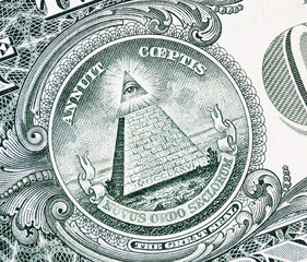 Fototapeta na wymiar all-seeing eye on the dollar 