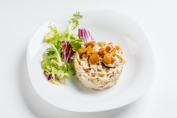 salad with mushrooms