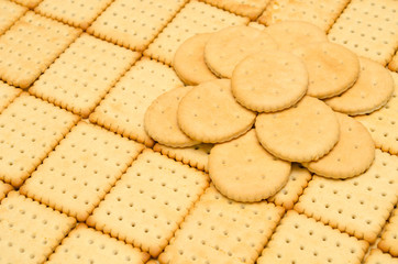crackers crispy biscuits