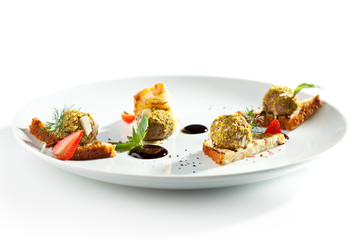 Chicken Liver Pate with Bread