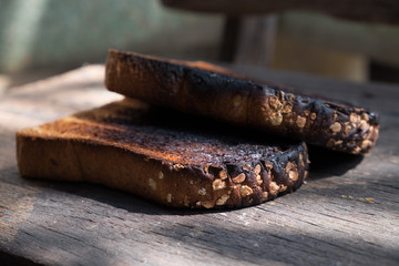Crispy and Crunchy Over Burned Toasts