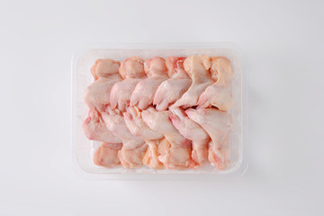 raw chicken wings