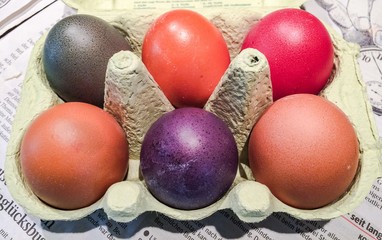 Eier färben