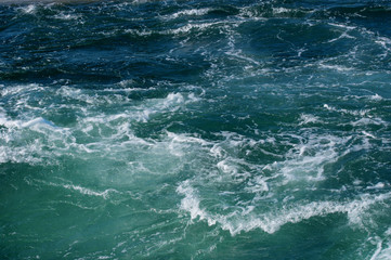 Fototapeta na wymiar sea wave