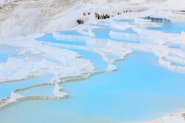 Rolgordijnen Natural limestone water pools in Pamukkale  © erikzunec
