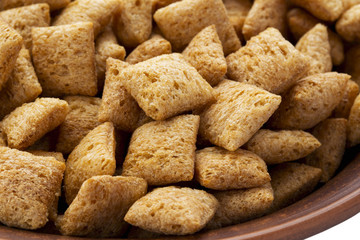 handful of dry cereal