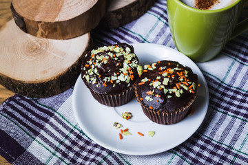 Cappuccino and chocolate cupcakes