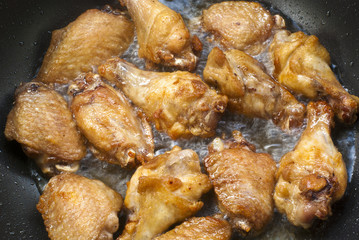 Fried chicken wings
