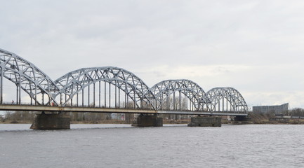 Obraz premium Railway bridge across the Daugava river.
