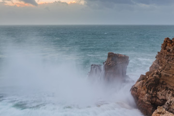 Giant waves in Sagres bay. 