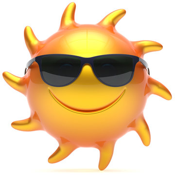 Smile sun sunglasses cheerful summer face smiley cartoon ball emoticon happy yellow orange sunny heat icon. Smiling laughing character vacation holiday chilling sunbathing sunbeam avatar. 3d render