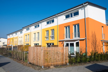 Fototapeta na wymiar Colorful serial housing seen in Berlin, Germany