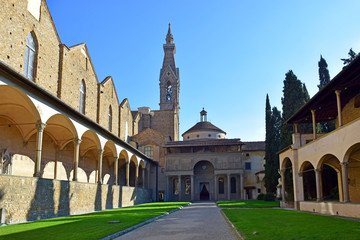 Fototapeta premium courtyard of basilica Santa Croce in Florence, Italia