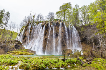 Fototapeta premium Lake And Waterfall-Plitvice National Park,Croatia