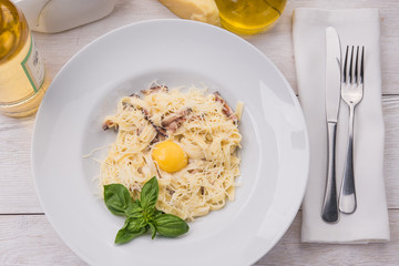 pasta carbonara