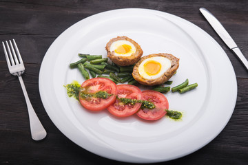 hard boiled egg with tomato