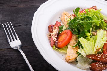Caesar salad with grilled chicken