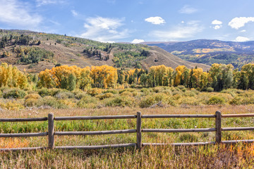 Fototapeta na wymiar Colorado Landscape in Fall