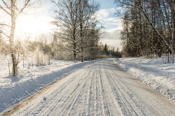 Obraz premium empty road in the countryside in winter