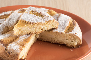Neapolitan Pastiera (Easter cake)
