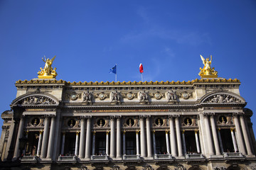 Fototapeta na wymiar Beautiful old building in Paris