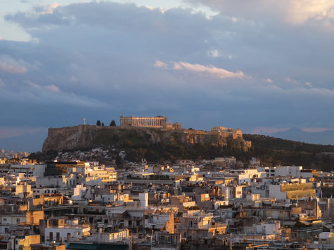 Lumière du soir sur Athènes, Grèce, Europe