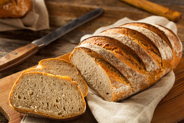 Homemade Crusty Rye Bread