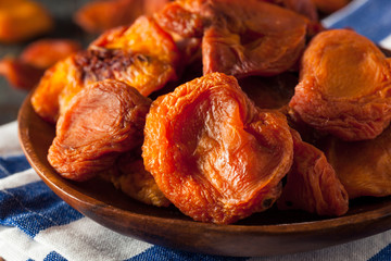 Raw Organic Dry Peaches
