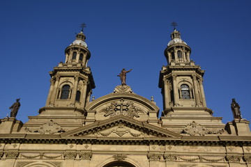 Fototapeta na wymiar ancient architecture in Santiago, Chile