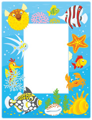 Fototapeta na wymiar Vector vertical frame border with colorful tropical fishes, a crab, a starfish, a seahorse and shells