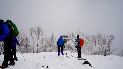 冬の黒檜山の山頂