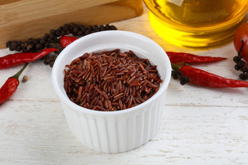Raw brown rice