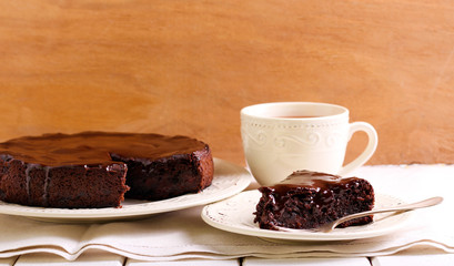 Fototapeta na wymiar Chocolate fudge cake with berries