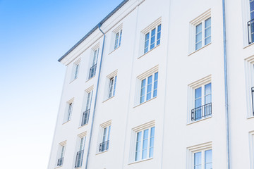 schliche Hausfassade, Immobilie