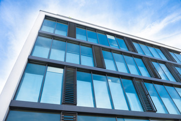 B&uuml;rogeb&auml;ude, Europa