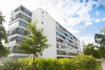 Verwaltungsgebäude, Bürogebäude